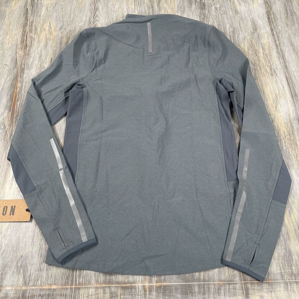 NOBULL Small Jacket - Picture 3 of 3